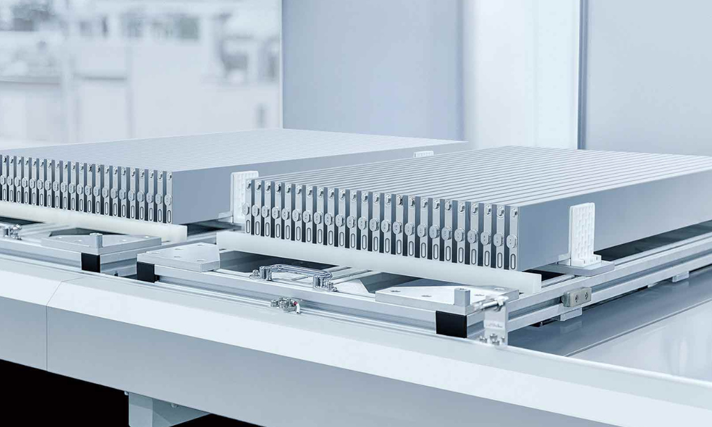 The Future of Mobility: How Next-Generation EV Batteries Are Changing the Game