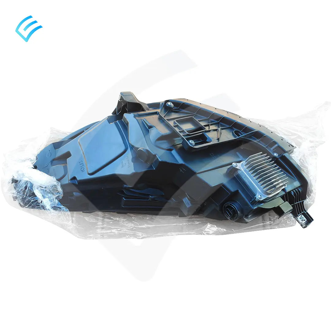 NEW Tesla Model 3/Y Global Headlamp Assembly - Right Hand 1514953