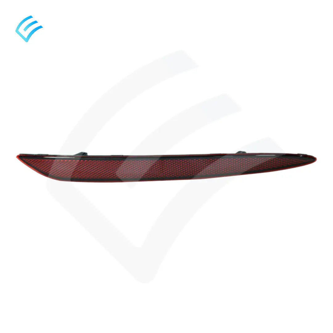 1077407-00-f-4.webp