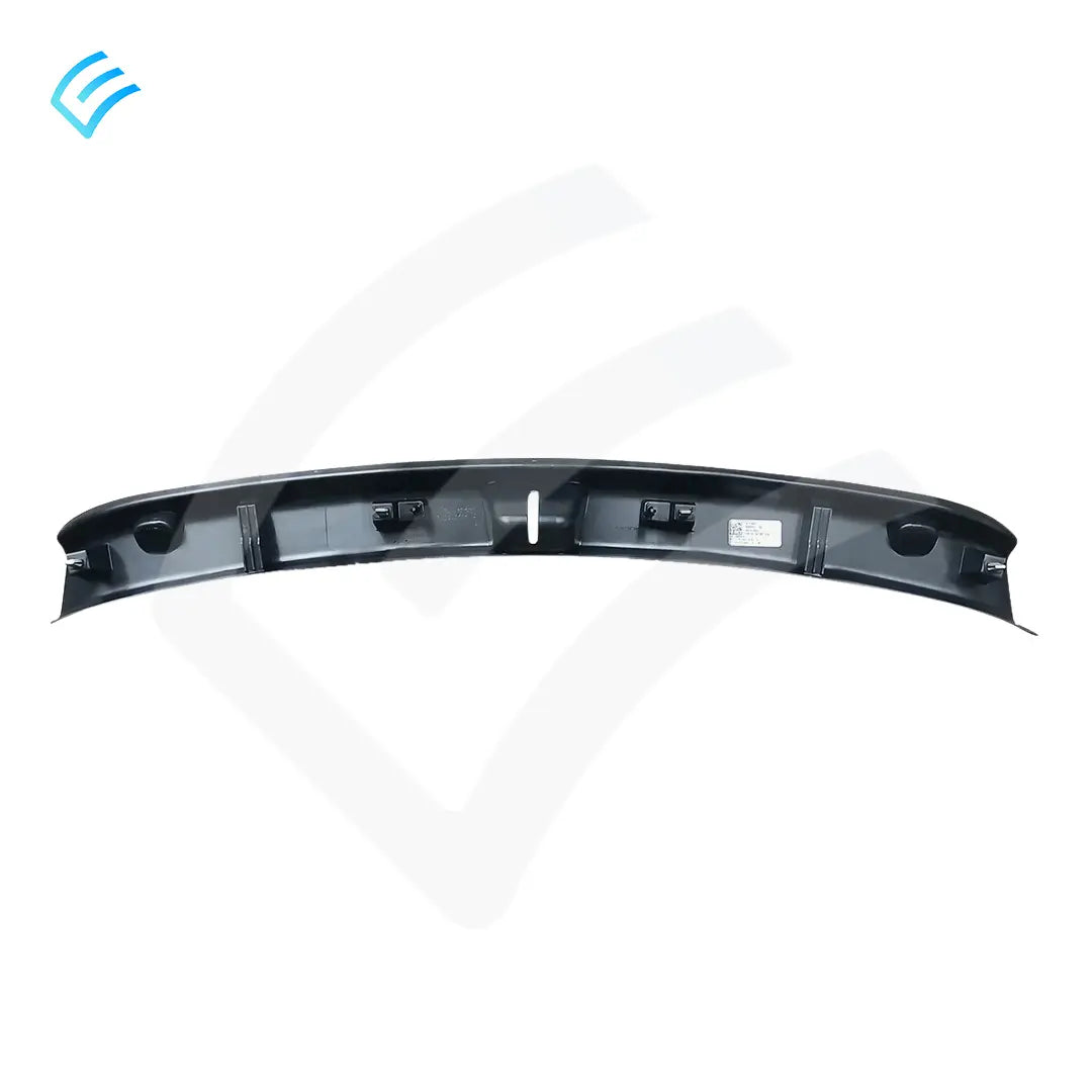 NUEVA moldura inferior del umbral del maletero del modelo Y OEM Tesla 1494631-00-C