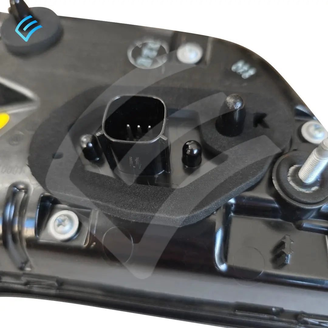 NEW OEM Tesla Model X Tail Lamp Assembly Liftgate Right Hand 1565493-00-C