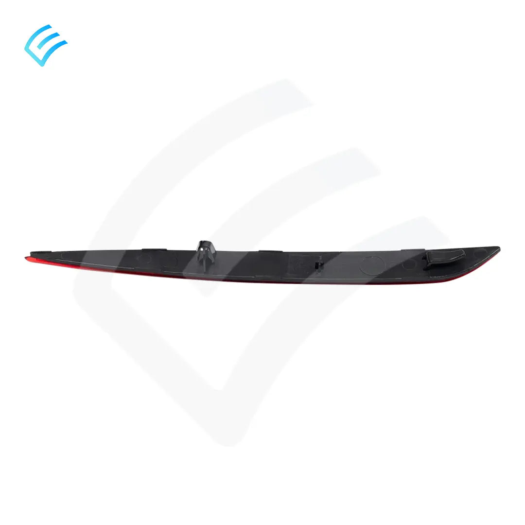 NEW OEM Tesla Model Y Rear Reflex Lamp Assembly - Right Hand 1800035-00-A