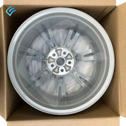 NUEVA llanta OEM Tesla Model Y 19x9.5J ET45 Apollo Sonic Silver 3488222-00-A
